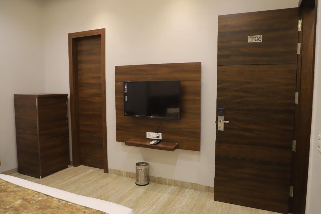 The Royal Casa Hotel Ludhiana Exterior photo